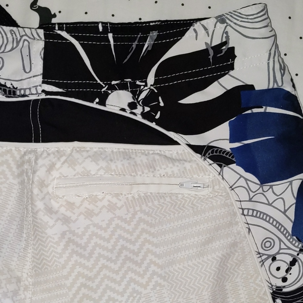 Men's Swim Trunks - Picture 3 of 6